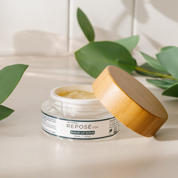 lip scrub