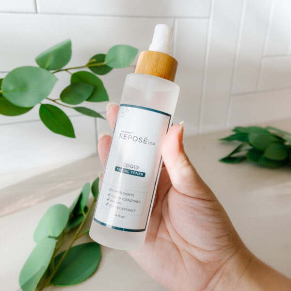 CoQ10 hydrating facial toner