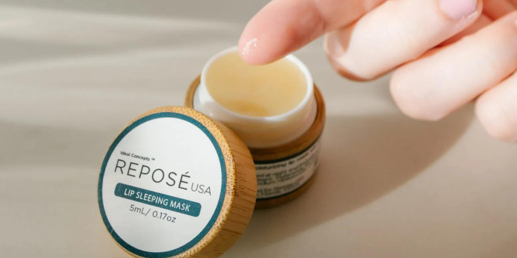 What Are Lip Sleeping Masks?