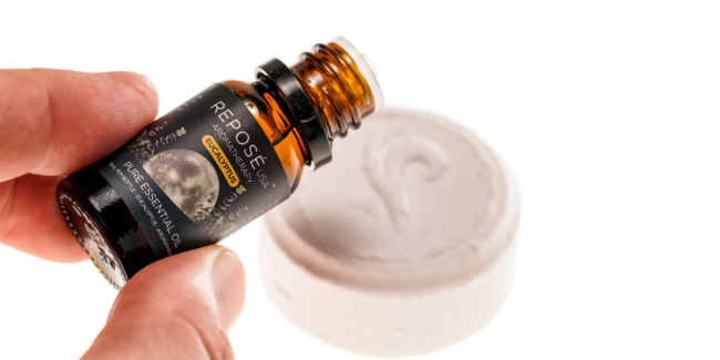 unnamed (12) The Benefits Of Using Eucalyptus Oil For Hair Health