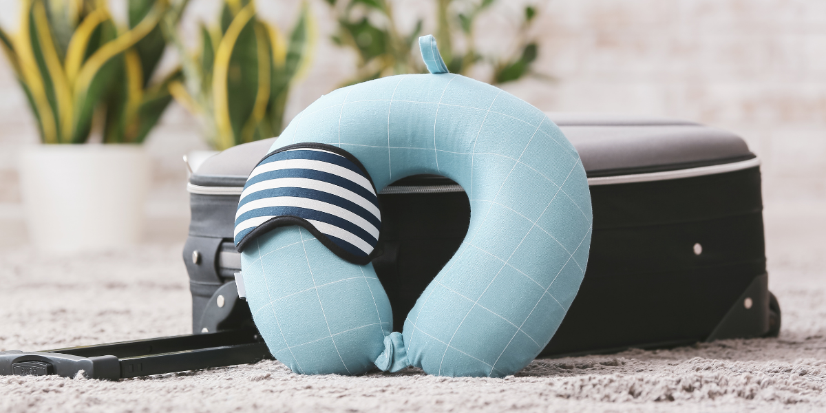 Why A Heating Eye Mask Tops The List Of Luxury Travel Essentials